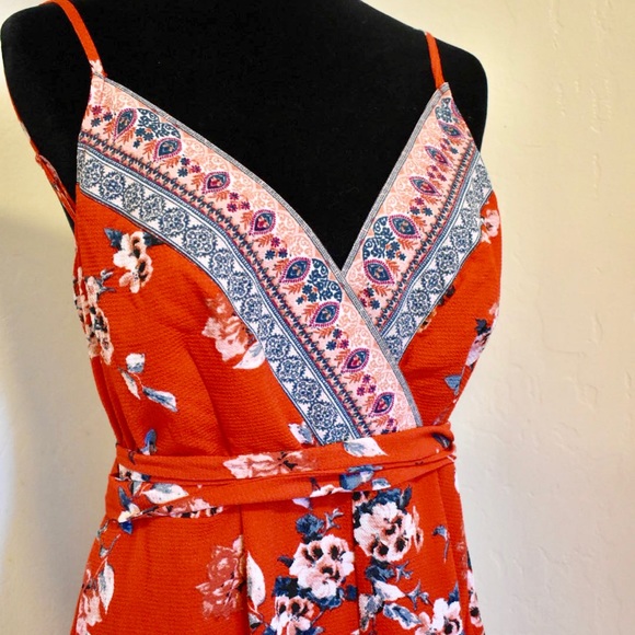NWT Red-Floral Romper - Picture 7 of 8